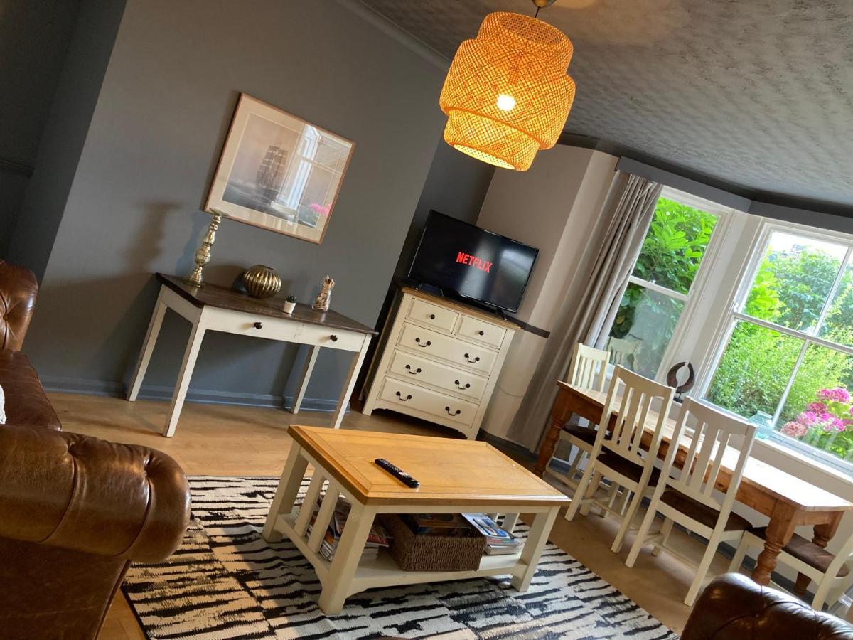 Seafolly With Optional Private Hot Tub - Holiday Home Apartment South Bay Scarborough Luaran gambar